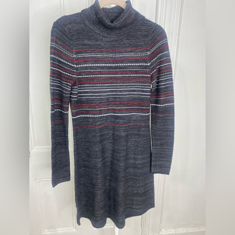 NWOT KRIMSON KLOVER
Women's Turtleneck Dress